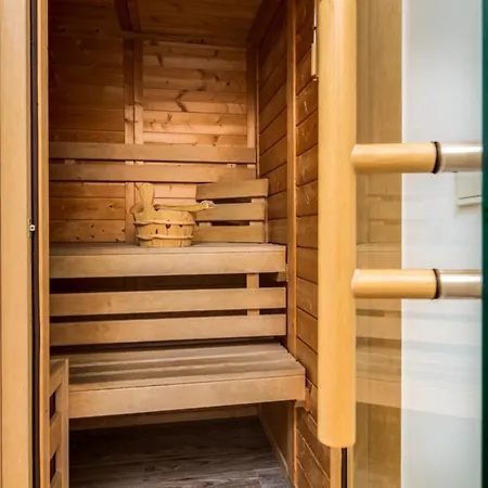 Lagovida Duenenhaus Comfort Familia G Am Stoermthaler * 大珀斯纳