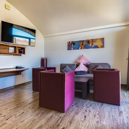 Lagovida Duenenhaus Comfort Familia G Am Stoermthaler 度假居 大珀斯纳